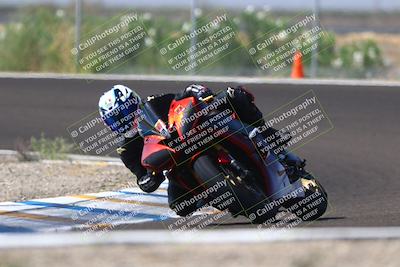 media/Sep-20-2025-TrackDaz (Sat) [[27f0cde673]]/A Group/2pm (Turn 9)/